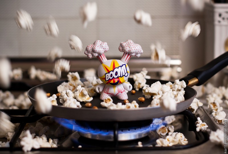Dunny Series 2010 - Boom! by Sket One