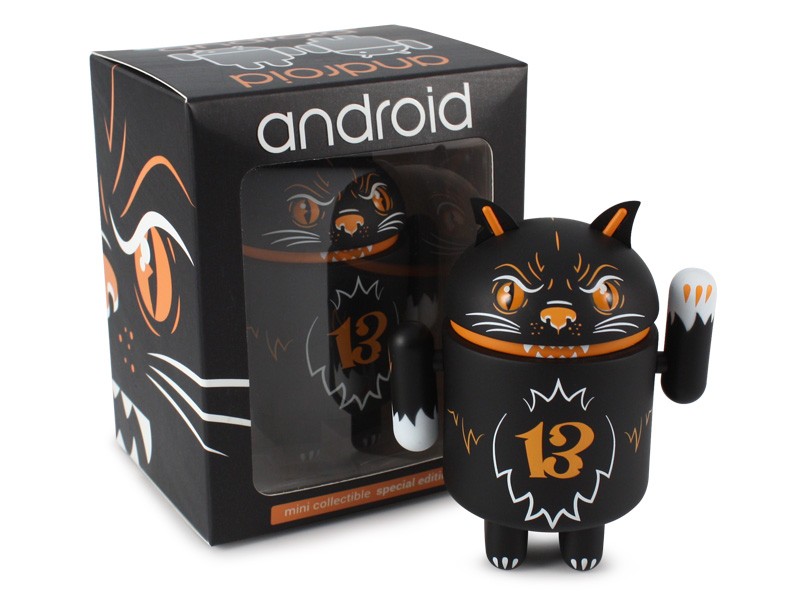 Lucky Lucy Halloween Android By Andrew Bell  paw up