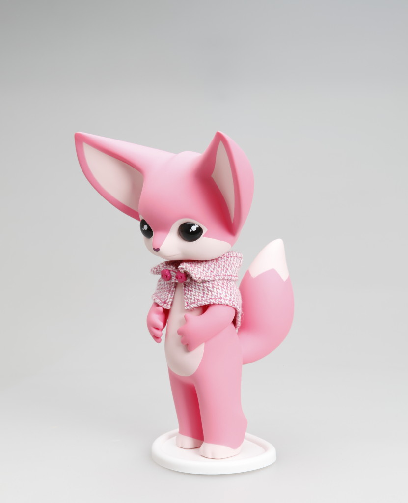 Fennec Fox Dona by twelveDot x Everland Resort pink