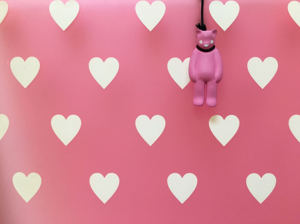 Pink HUNG By Luke Chueh x Munky King x MSX ART Tea House and Gallery Exclusive