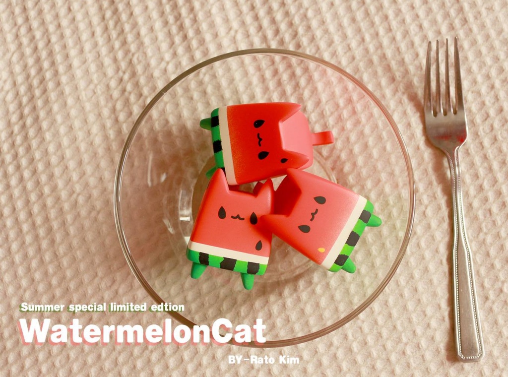 bowl WatermelonCat By Rato Kim breadcat toy