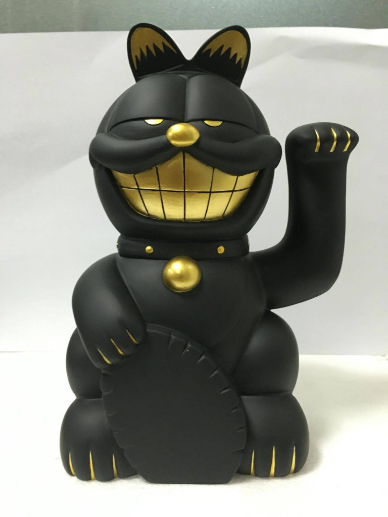 GOOD VIBES lucky cat garfield by FLABSLAB Black n gold