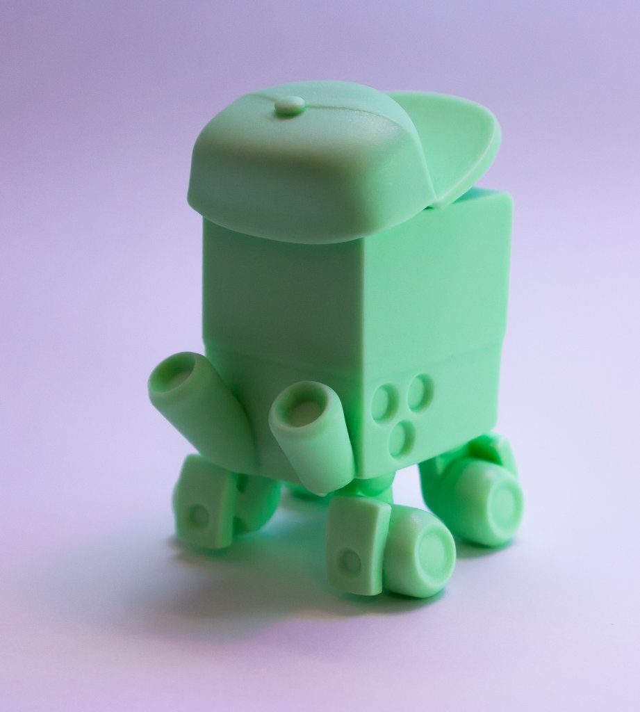 swaggbot-by-ghettoplastic-toys-green-back
