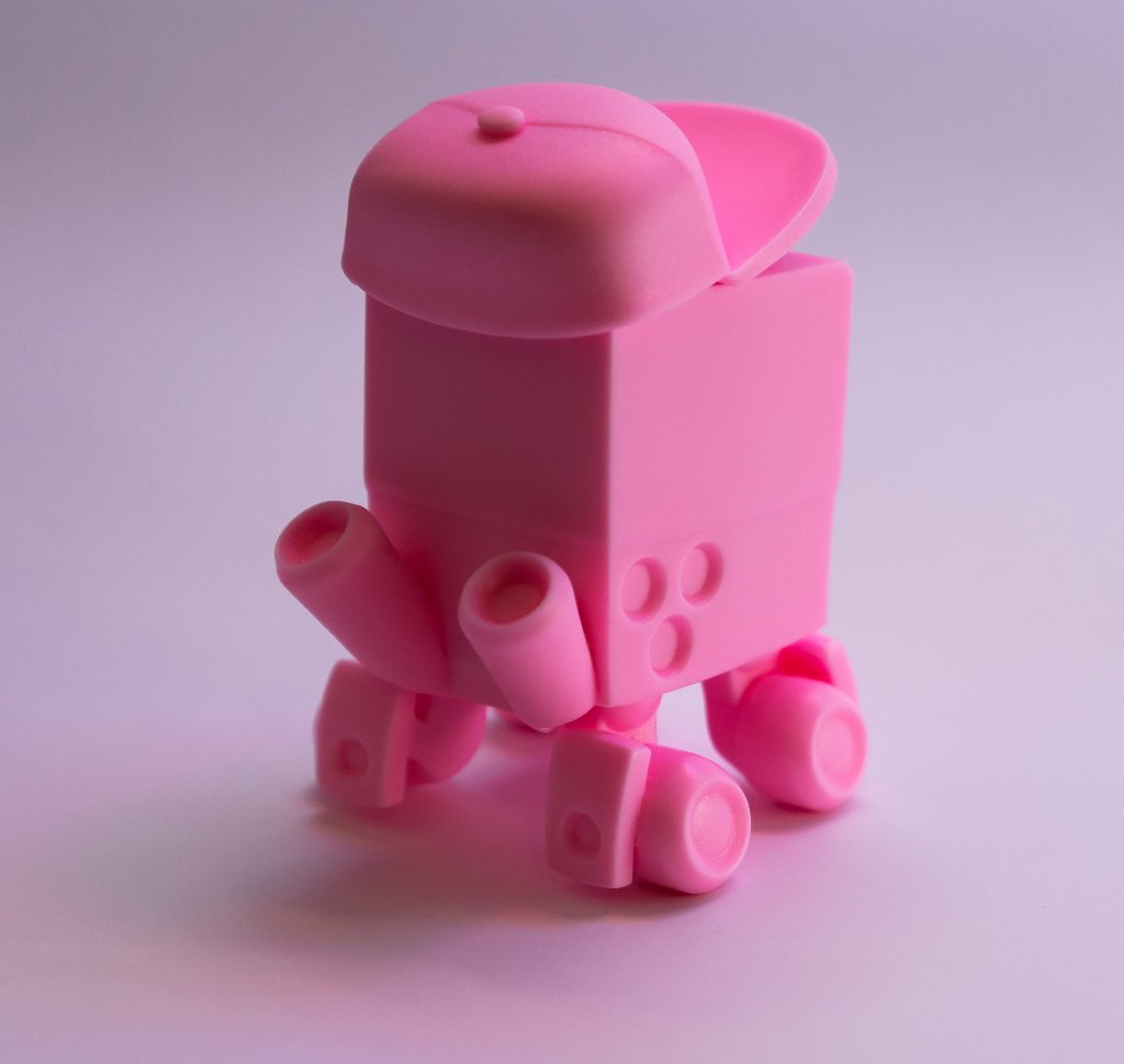 swaggbot-by-ghettoplastic-toys-pink-back