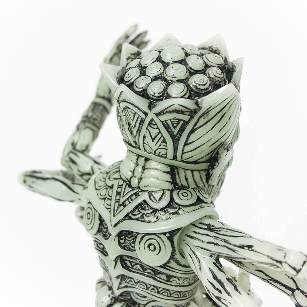 sextopigon-by-skinner-and-sculpted-by-david-arshawsky-gid-edition-x-unbox-industries-dcon-2016-designercon-2-head
