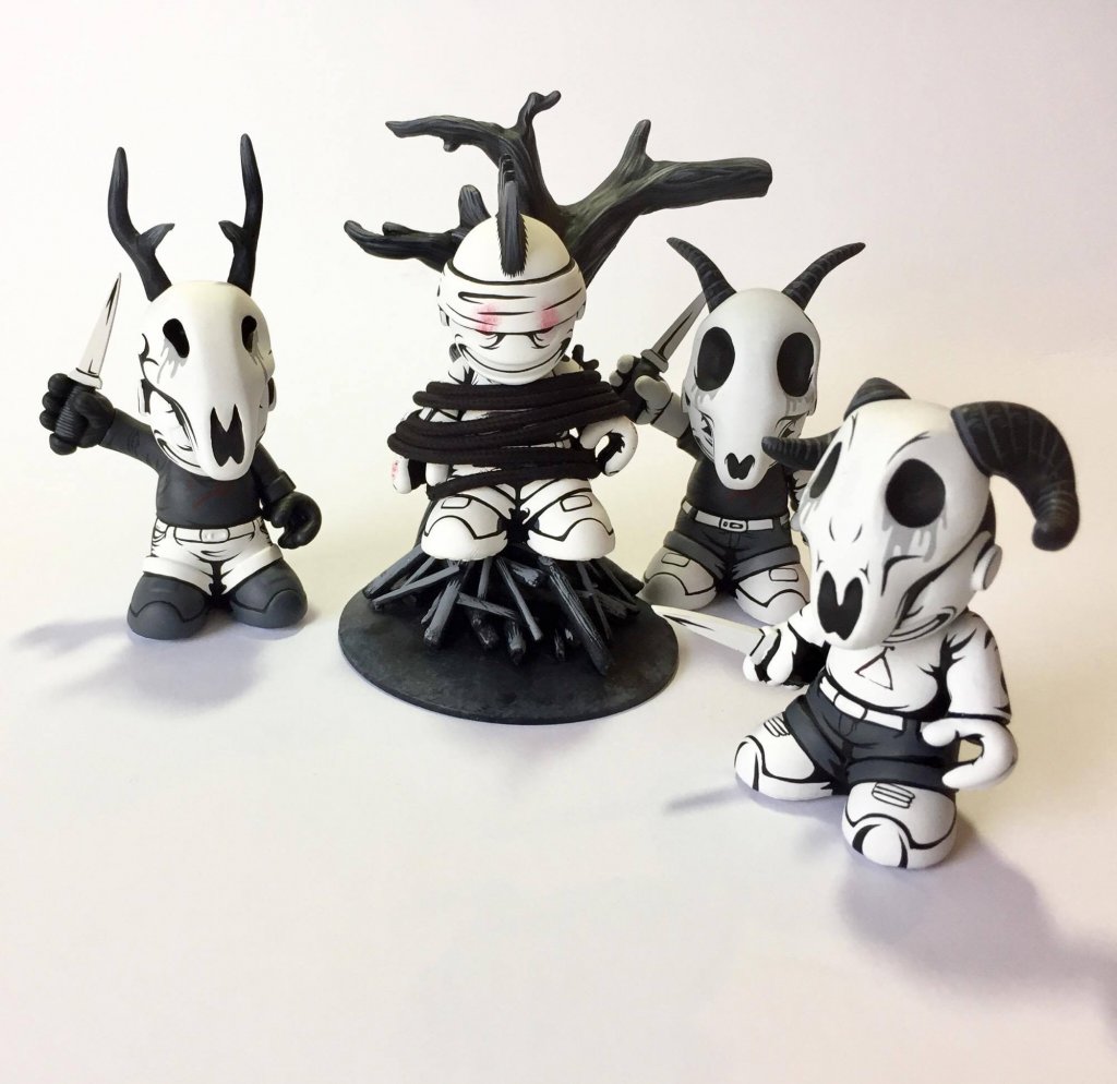 burn-the-witch-kidrobot-by-jon-paul-kaiser-the-toy-chronicle-bot
