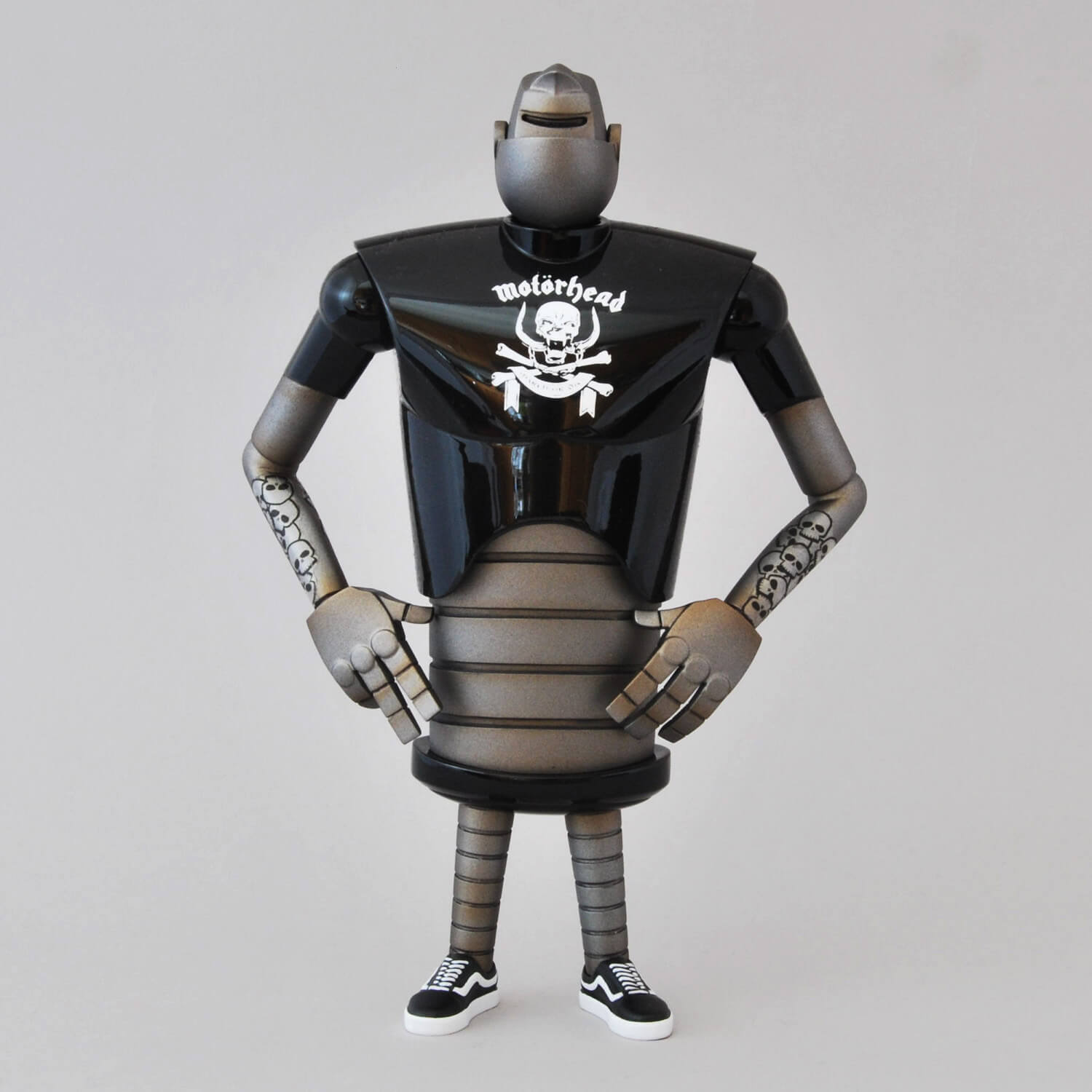 Urban Iron - Motorhead By Robotic Industries 2017 Toycon UK clothing off