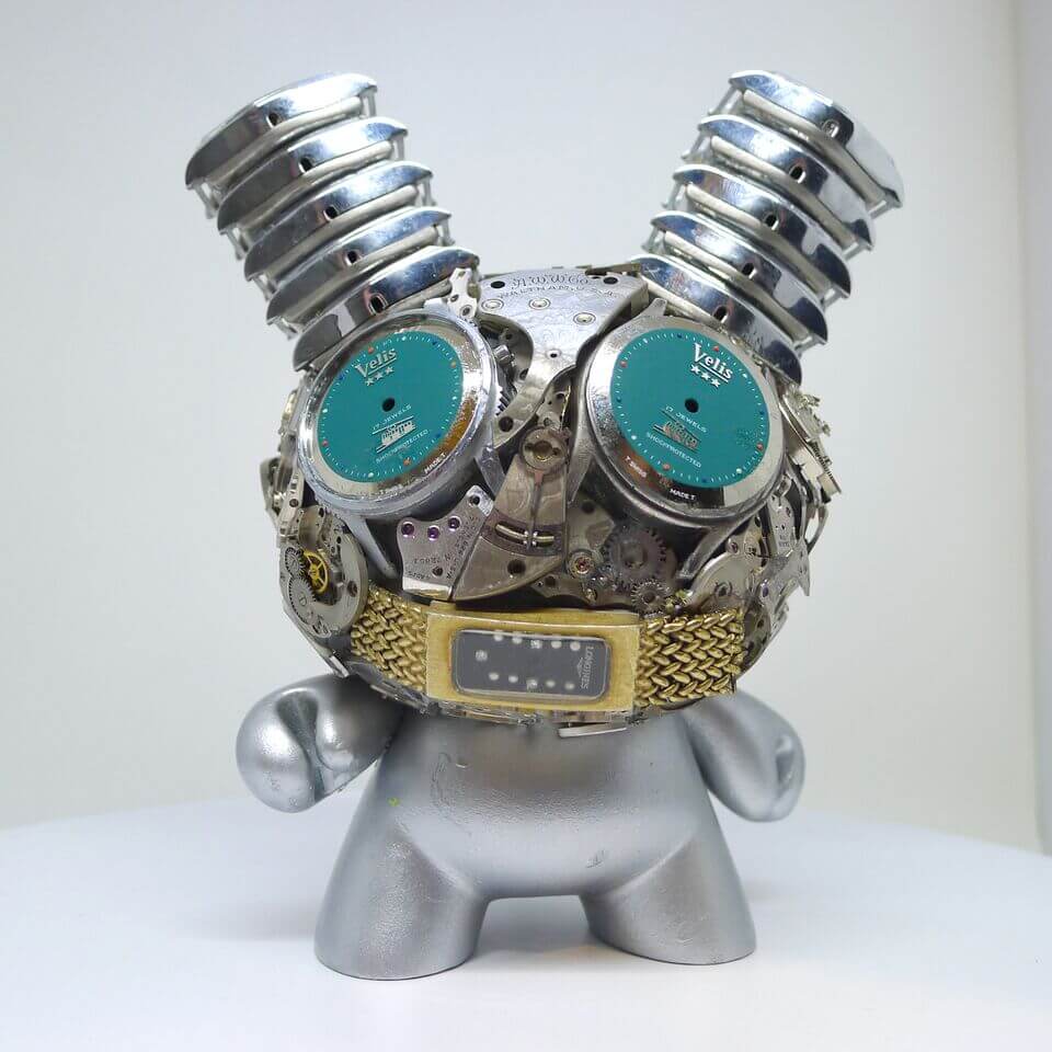 dunny-blue-eyes-watch-parts-dunny-kidrobot-5inch