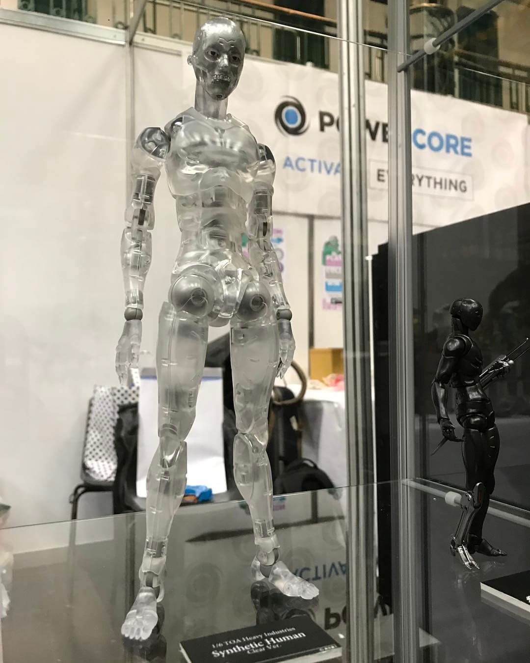 clear-synthetic-human-1000toys-sdcc