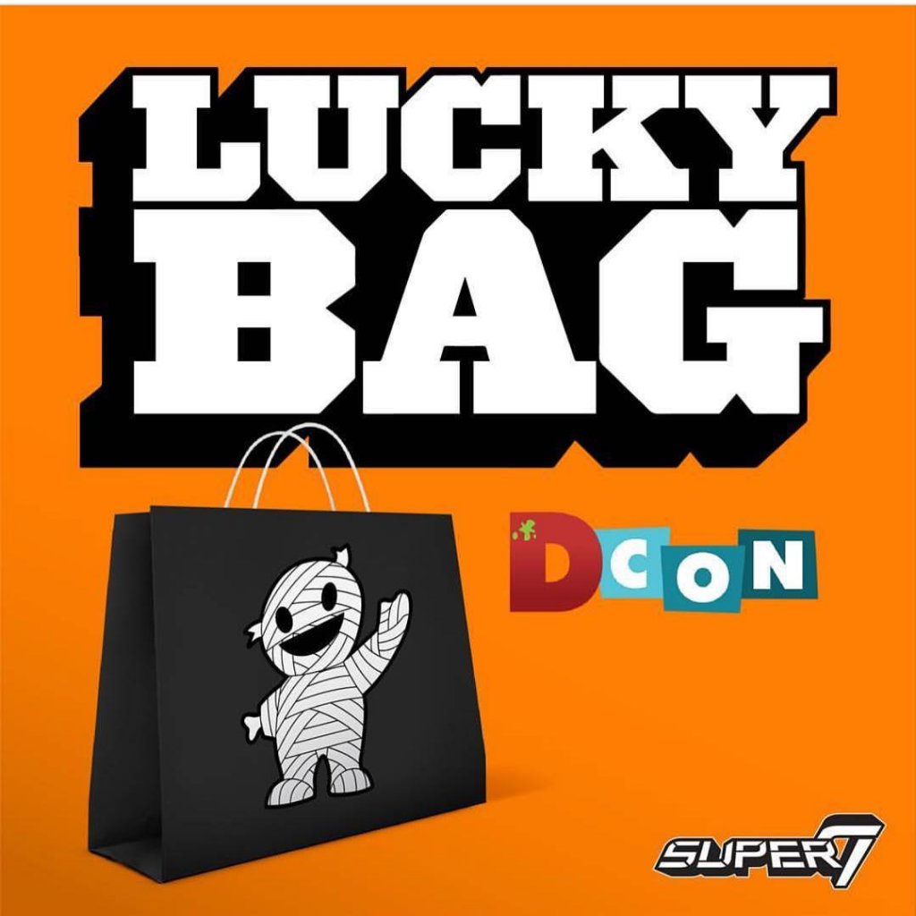lucky-bag-super7-dcon-2017
