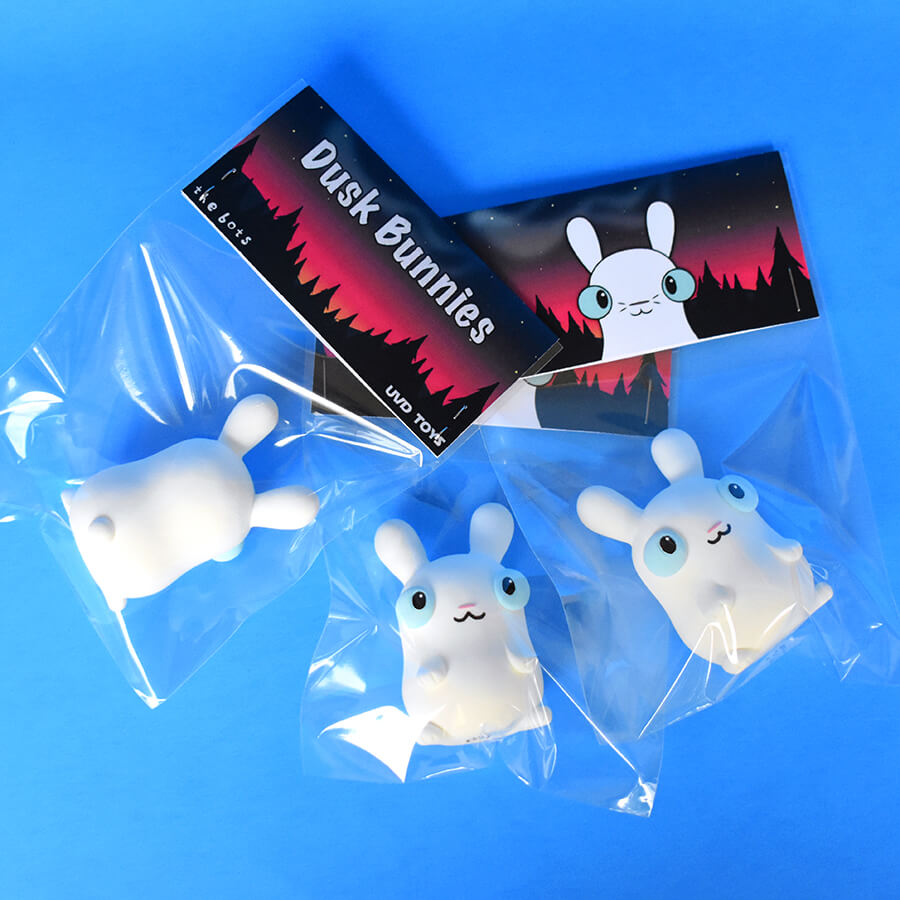 dusk-bunnies-the-bots-uvdtoys-dcon-1