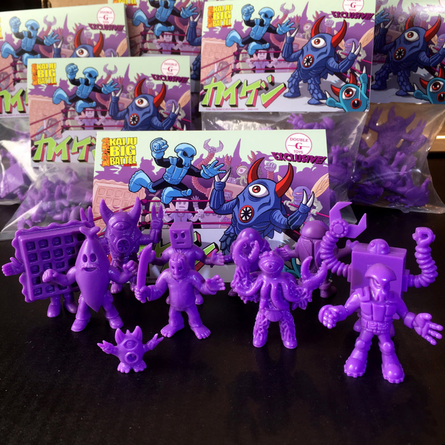 Double G Toys Exclusive Kaiju Big Battel Kaikeshi Set ! The Toy