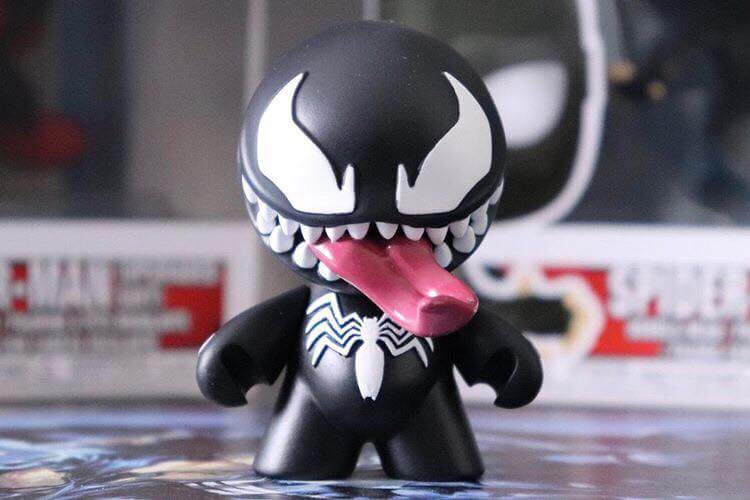 Mipa Toys Venom Custom - The Toy Chronicle
