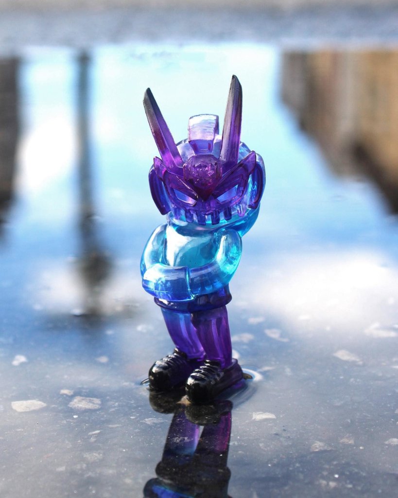 MicroTeq 3" OIL SLICK Translucent by Quiccs x Martian Toys READY TO SHIP 