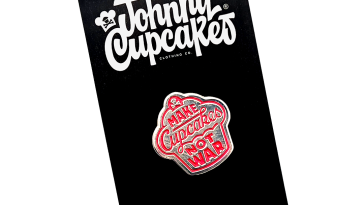 johnny-cupcakes-make-cupcakes-not-war-pin-ttc